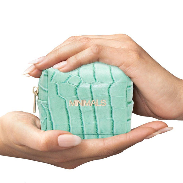 Aquamarine 20-Piece Everyday Carry Kit