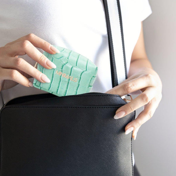 Aquamarine 20-Piece Everyday Carry Kit