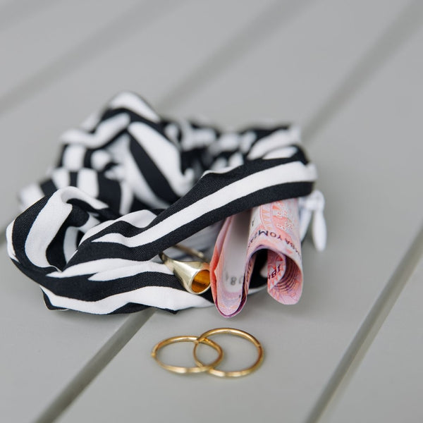 MINIMALS 'Zip It' Scrunchie - Zebra