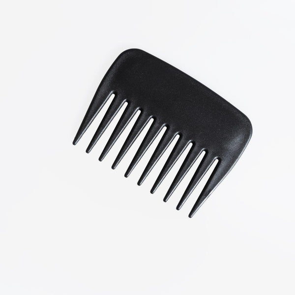 Pocket Styling Comb: Your Hair’s New BFF