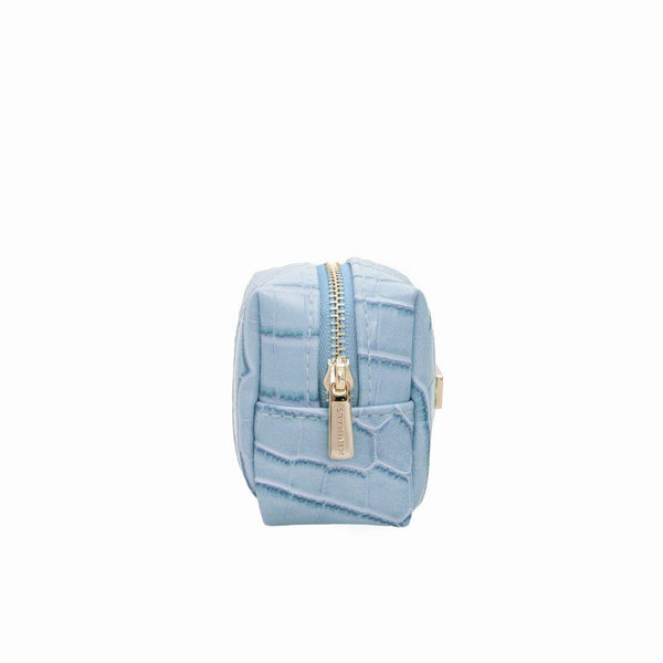 Teacher Gift: Minimals Ice-blue 21-piece Everyday Carry Kit + 'Zip It' Scrunchie Combo